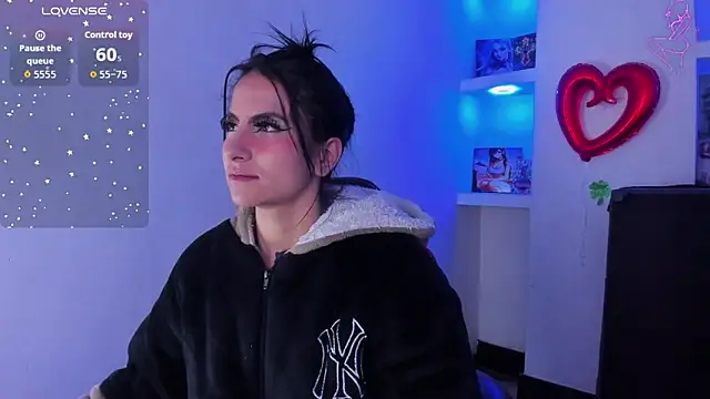 Anniee x online show from April 30, 12:56 pm