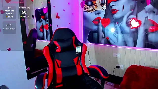 Anniee x online show from March 3, 12:45 pm