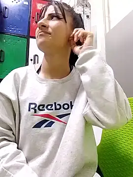 Anniee x online show from November 15, 12:31 pm