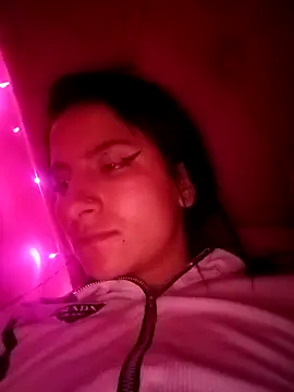 Anniee x online show from February 25, 4:01 am