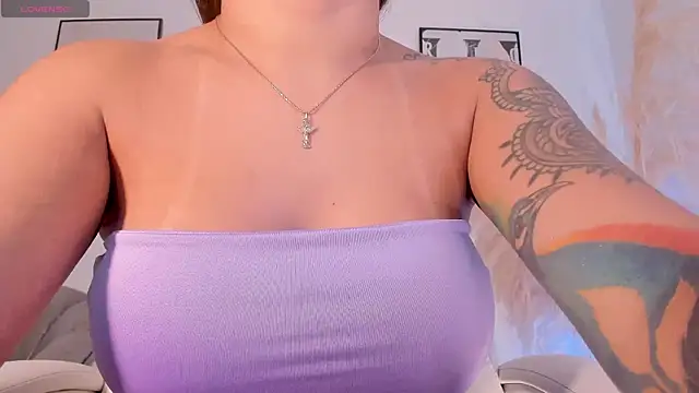 NiiaEvanss online show from November 15, 1:04 pm