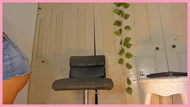 Kenny Town online show from September 29, 5:47 am