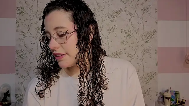 Charlotte  Miller online show from March 14, 11:38 am