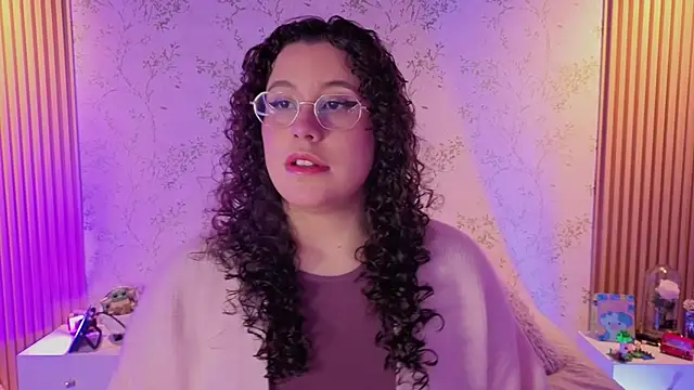 Charlotte  Miller online show from April 18, 11:45 am