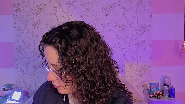 Charlotte  Miller online show from April 4, 11:39 am