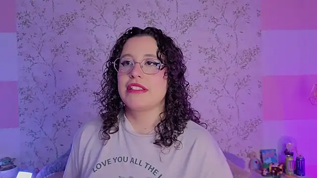 Charlotte  Miller online show from March 28, 11:33 am