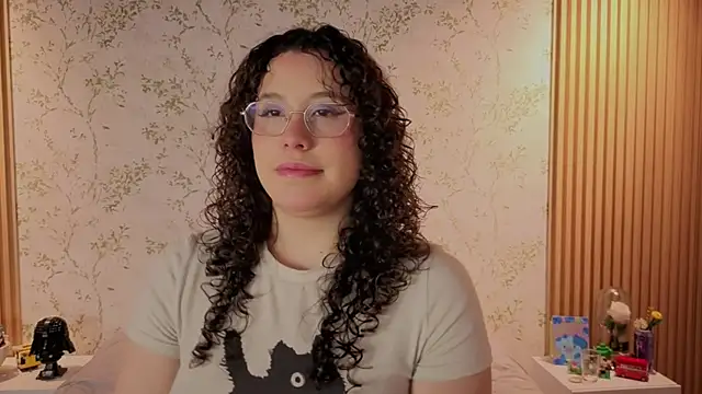 Charlotte  Miller online show from May 4, 11:57 am