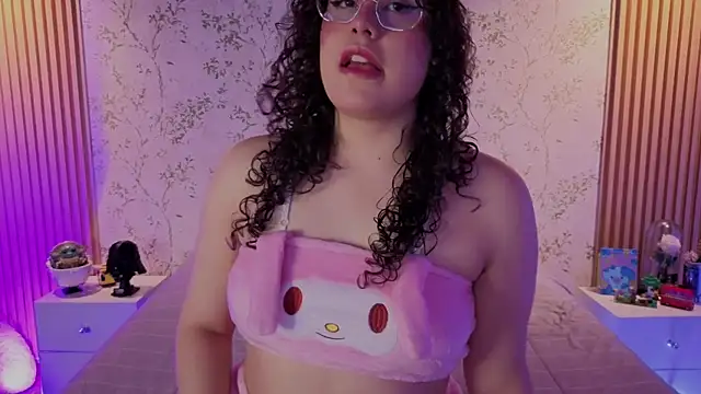 Charlotte  Miller online show from May 7, 11:46 am