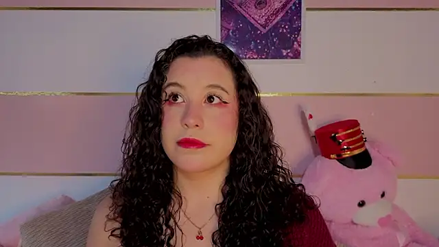 Charlotte  Miller online show from January 15, 11:46 am