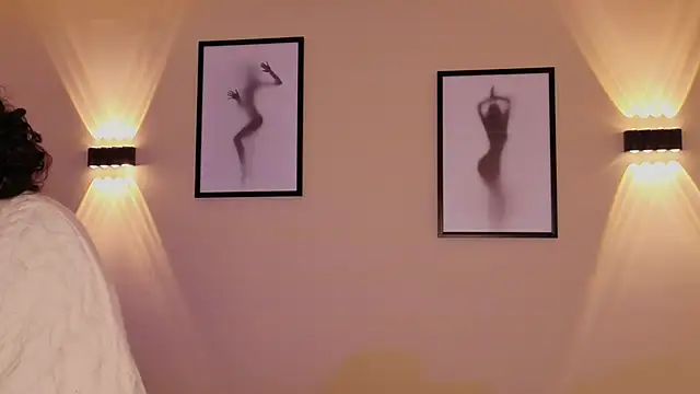 Charlotte  Miller online show from March 18, 11:57 am