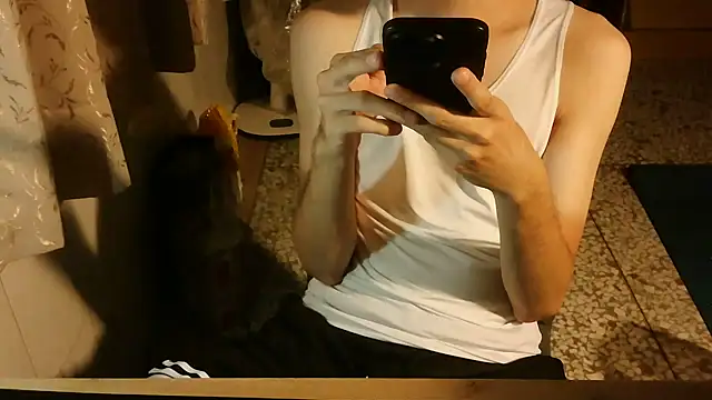 KYU890428 online show from October 26, 3:23 pm