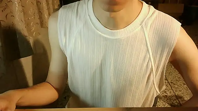 KYU890428 online show from March 15, 5:42 pm