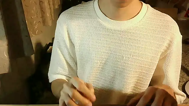 KYU890428 online show from January 18, 4:10 pm