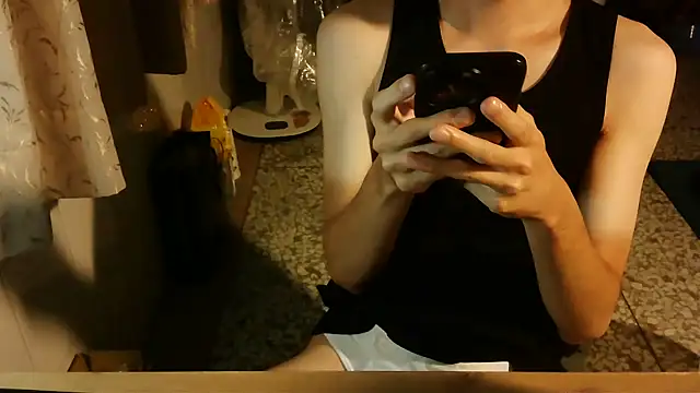 KYU890428 online show from September 17, 7:38 pm