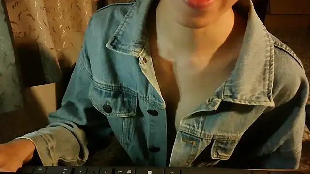 KYU890428 online show from November 16, 4:34 pm