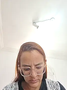 AliceRuivinha2 online show from July 5, 2:35 pm