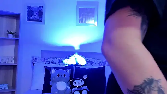 Snapshot of jinxv_nuss chatting on March 11, 11:12 am jinxv nuss online show from March 11, 11:12 am