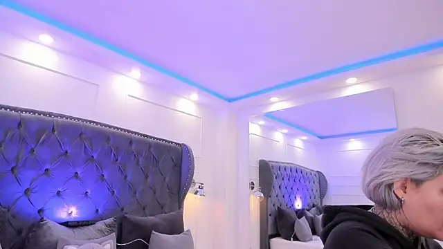 jinxv nuss online show from November 27, 10:48 am