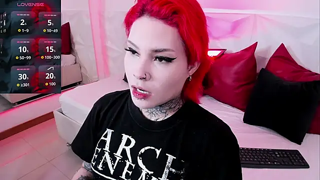 Snapshot of jinxv_nuss chatting on June 13, 3:04 am jinxv nuss online show from June 13, 3:04 am