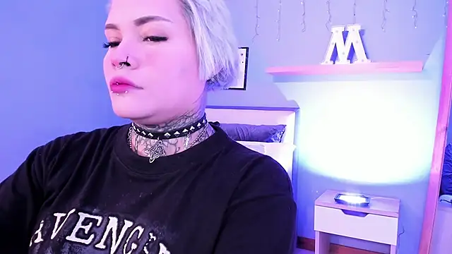 Snapshot of jinxv_nuss chatting on September 25, 11:16 am jinxv nuss online show from September 25, 11:16 am