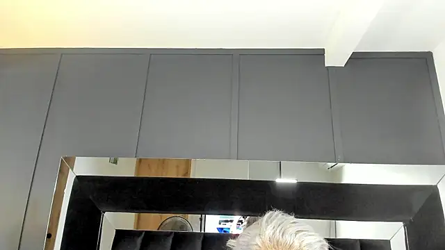 jinxv nuss online show from November 19, 10:37 am