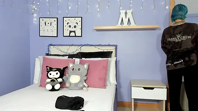 Snapshot of jinxv_nuss chatting on February 6, 11:31 am jinxv nuss online show from February 6, 11:31 am
