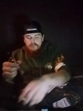 Snapshot of pssyslayer748 chatting on November 2, 7:13 am pssyslayer748 online show from November 2, 7:13 am