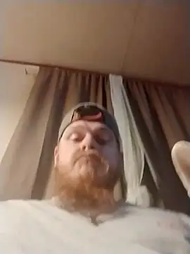 Snapshot of pssyslayer748 chatting on February 15, 3:18 am pssyslayer748 online show from February 15, 3:18 am