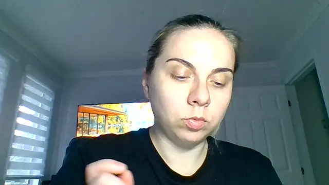 HappyIva online show from September 30, 9:21 pm