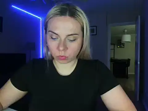 HappyIva online show from September 15, 2:56 am