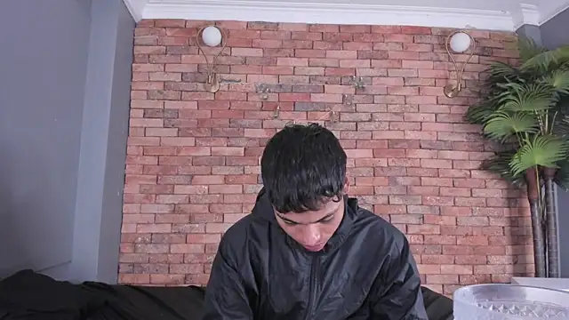 adam piarse01 online show from November 21, 3:16 am