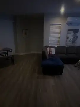 Snapshot of sunnyymonnay chatting on March 14, 11:16 am sunnyymonnay online show from March 14, 11:16 am