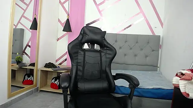 AddyCobrej online show from January 4, 3:18 am