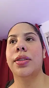 downsonMia online show from April 7, 1:29 am