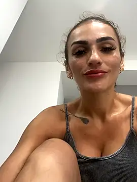 Samantha bigboobs online show from October 21, 8:41 pm