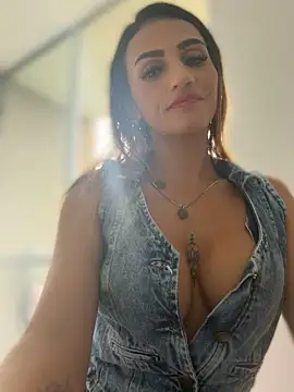 Samantha bigboobs online show from April 5, 6:14 pm