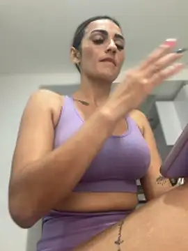 Samantha bigboobs online show from February 16, 7:01 pm