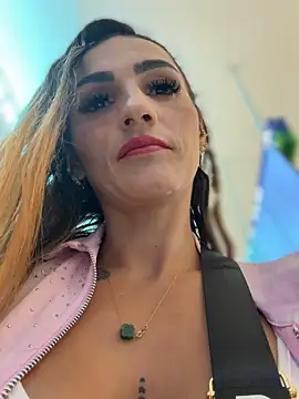 Samantha bigboobs online show from May 23, 2:38 pm