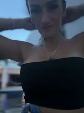 Samantha bigboobs online show from May 28, 12:40 am