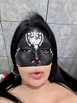 Snapshot of desyree89 chatting on September 28, 4:19 am desyree89 online show from September 28, 4:19 am
