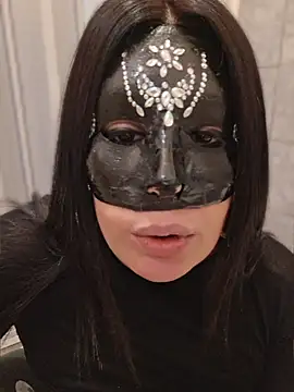 desyree89 online show from April 5, 5:25 am