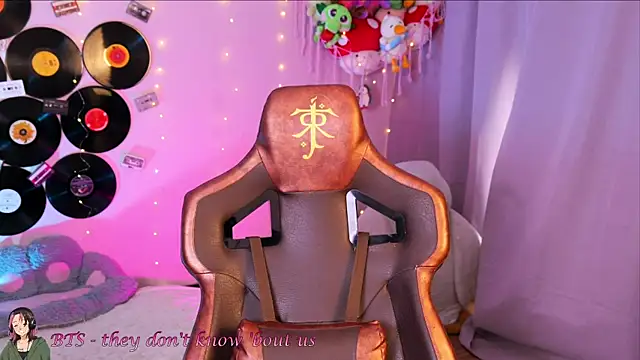  zephyr  online show from March 21, 8:13 pm