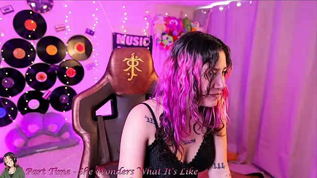  zephyr  online show from June 24, 7:22 pm