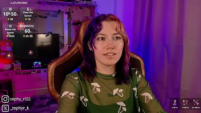 Snapshot of _zephyr_ chatting on February 2, 11:32 pm zephyr online show from February 2, 11:32 pm