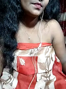 Snapshot of YERY_HOT chatting on March 6, 8:37 pm YERY HOT online show from March 6, 8:37 pm