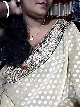 Snapshot of YERY_HOT chatting on October 11, 6:09 pm YERY HOT online show from October 11, 6:09 pm