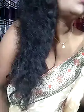 Snapshot of YERY_HOT chatting on October 18, 5:26 pm YERY HOT online show from October 18, 5:26 pm