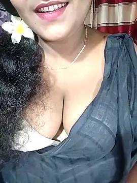 Snapshot of YERY_HOT chatting on October 4, 6:09 pm YERY HOT online show from October 4, 6:09 pm