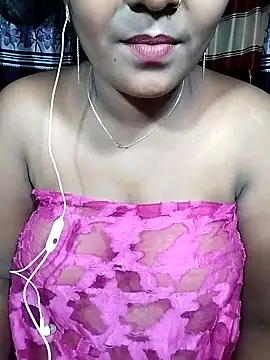 Snapshot of YERY_HOT chatting on March 4, 8:49 pm YERY HOT online show from March 4, 8:49 pm