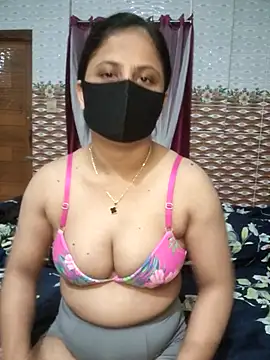 Snapshot of Hot_Nila chatting on June 30, 4:40 pm Hot Nila online show from June 30, 4:40 pm